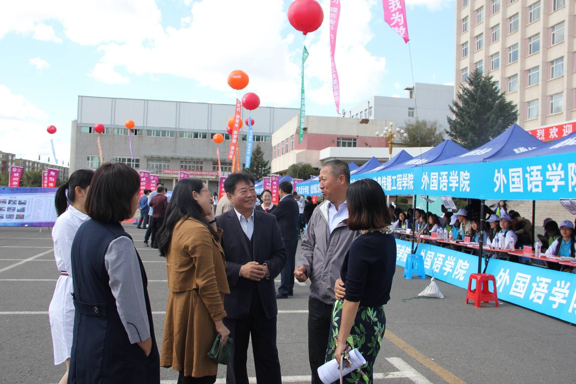 C:/Users/asus/Desktop/sss/QQ图片20180911221247.jpg C:/Users/asus/Desktop/sss/QQ图片20180911221247.jpg